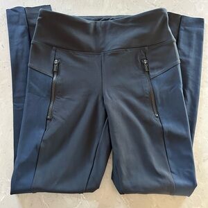 Athleta STELLAR TIGHT pockets Eurolux fabric BLACK PANTS size XS